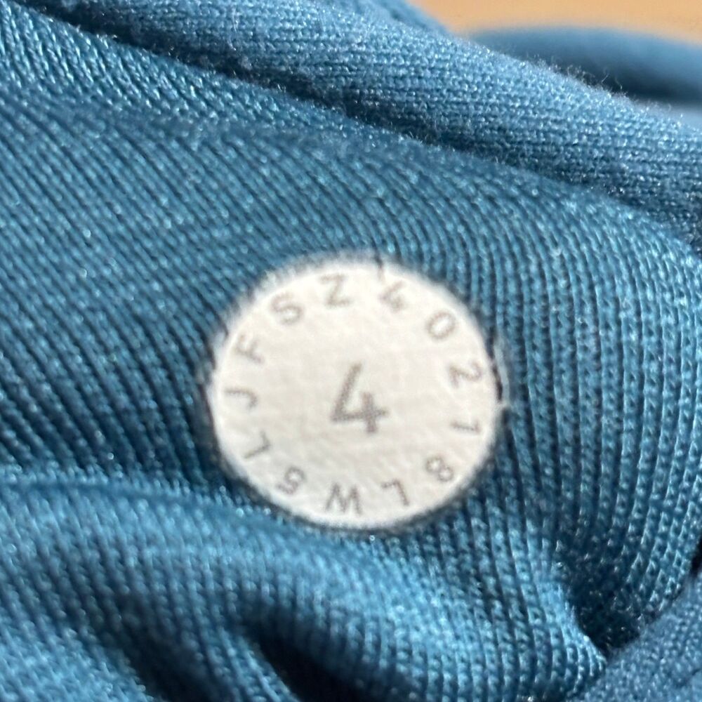 Lululemon Align Leggings 25" Women's Blue Size 4 - Picture 8 of 8